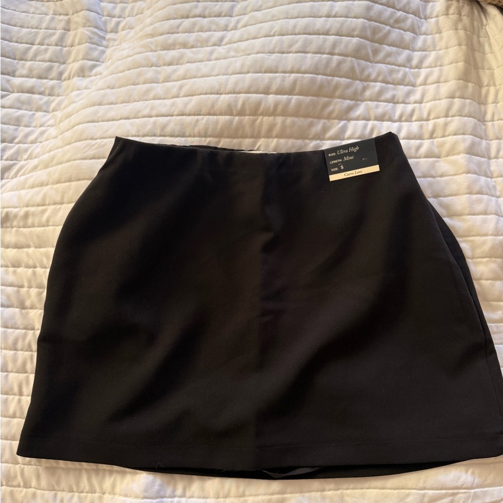 Abercrombie Scarlett Curve Love Mini Skort - Picture 3 of 5
